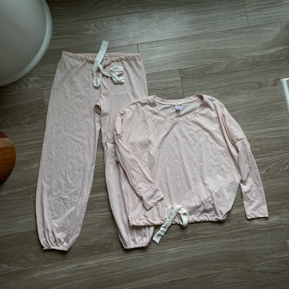 Eberjay Women’s Gisele Tencel Modal Slouchy PJ Set Light Pink Sz S EUC - Picture 2 of 11